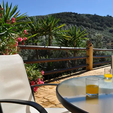 Сasa de vacaciones Cortijo Rural Nogueras *