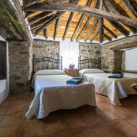 Сasa de vacaciones Cortijo Rural Nogueras *